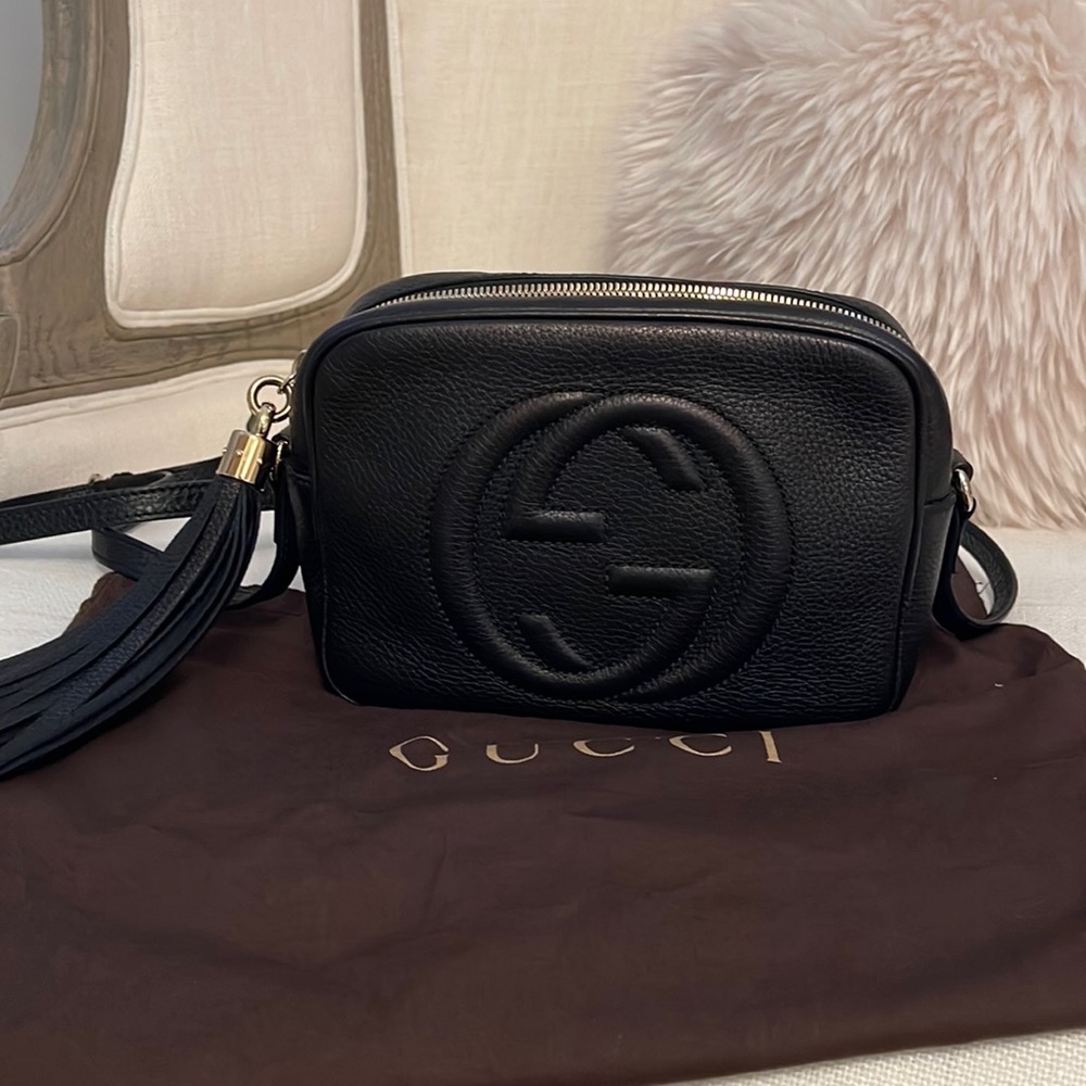 Gucci Soho small leather disco bag black-used in Great Condition